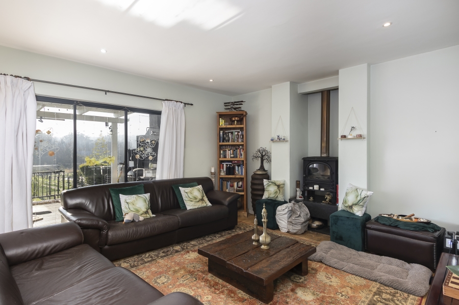 5 Bedroom Property for Sale in Jamestown Western Cape